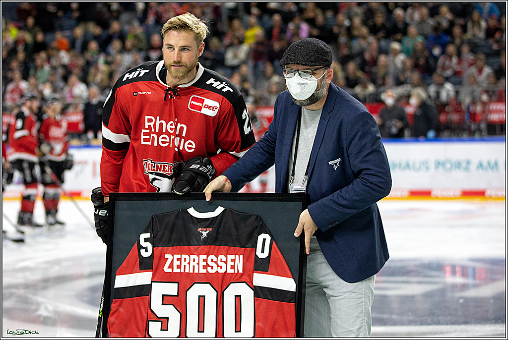 PENNY DEL; Koelner Haie- Bietigheim Steelers; Koeln, 19.11.2021